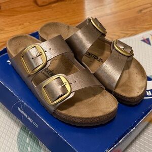 Birkenstock Kids Bronze Buckle Sandals